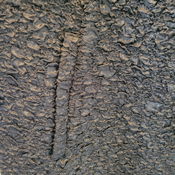 BCBG MAX AZRIA TEXTURED PATTERN DRESS - Picture 3 of 4